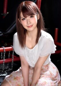 スレンダーのカワイイ尻軽女と浮気相手がSMホテルで撮った中出し映像