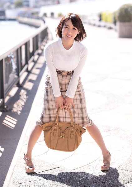 北海道からAV女優になるために上京！？面接と言いつつ生ハメ生中！意外とエロかったw