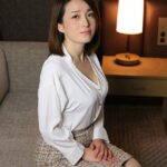 【舞ワイフ公式写真集】奈美子さん（40）〜蒼い再会〜----