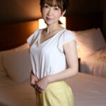 【舞ワイフ公式写真集】亜美菜さん（36）〜蒼い再会〜