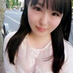 メイド喫茶で働く女の子がTバックで挑発してきた