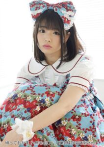 縛っておかす！ 無毛のワレメに肉棒が突き刺さり…